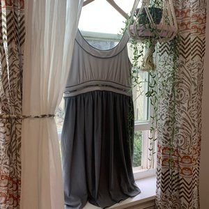 Banana Republic (size 6) midi dress in 2 tone grey